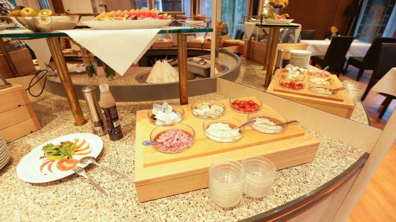Hotel Waldhalle 몰린 외부 사진